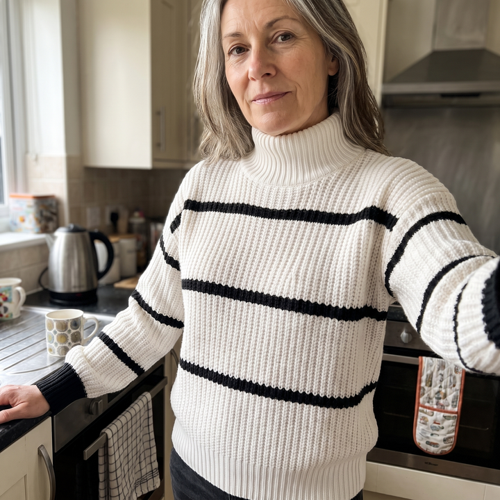 SERELLE RANDIG Tröja MED STÅNDKRAGE