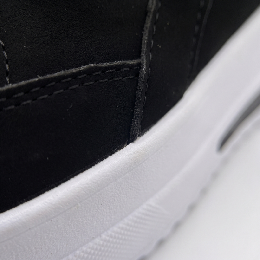 Vadderade slip-on-skor
