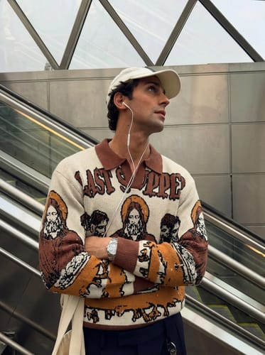 Axel J.